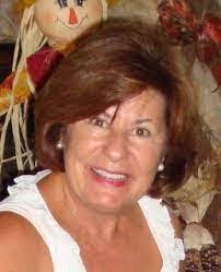 Helen Mccarroll's Instagram, Twitter & Facebook