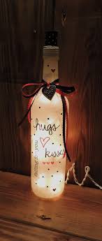 #fashionista deine liebste liebt mode, ist eine absolute fashionista und. 45 Erstaunliche Valentinstag Geschenke Fur Ihre Frau Oder Freundin Valentinstag Geschenke Frauen In 2020 Valentines Wine Bottles Valentines Wine Bottle Crafts