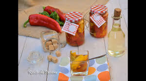 I peperoni in agrodolce sott'olio sono stati una scoperta di quest'anno in casa mia. Peperoni In Agrodolce In Vasetto Ricette Che Passione Youtube