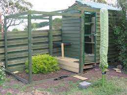 cat enclosures and cat fences with