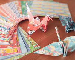 Start basteln origami kranich falten einfache diy anleitung origami kranich falten einfache diy anleitung wagen sie sich an einen der absoluten klassiker der japanischen faltkunst namens origami. Warum Dieser Kranich Auch Bald Deine Liebste Origami Figur Wird