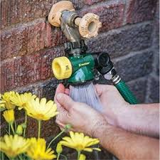 Outdoor hose bibbs and hydrants provide access to running water outdoors. Hmngnb00rfrnhme Melnor Outdoor Faucet Extender With Hand Wash And Easy Bucket Fill Feature