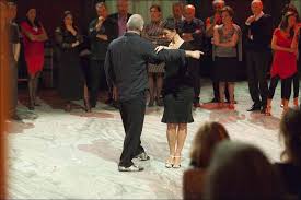 Gli abiti da uomo firmati boggi milano sono pensati appositamente per businessman e professionisti che indossano capi affidabili e di classe. Abiti Tango Argentino Roma On Line Tango Argentino Tangoinprogress