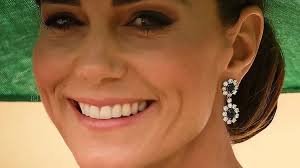 Today was the Trooping of the Color in honor of King Charles birthday. Kate  really stood out in green. The Andrew Gn dress had his usual  embellishments. The world royals wear his