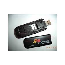 There will be a space for an external sim card on ur dongle u must place a sim trolly on ur device and then unlock ur device with cdma unlocker.exe. Tata Docomo Max Wifi Ddongle Speed Upto 14 7mbps Evdo