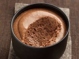 Mousse Au Chocolat Au Caramel Mousse Au Chocolat Facile Et Rapide Recette Mousse Au Chocolat Mousse Au Chocolat Facile