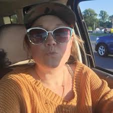 New inbox, helmet and padding for children size large Please see the photos  for additional detail, details and information. Set includes helmet +2  kneepads +2 elbow pads +2 wrist guards. We live