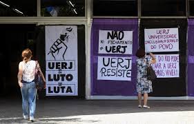 A crise econômica do estado do rio de janeiro, que decretou calamidade pública às vésperas dos jogos olímpicos está comprometendo uma das melhores universidades brasileiras. Uerj Retoma Aulas Mas Especialistas Dizem Que E Cedo Para Comemorar Educacao Estadao