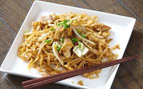 Wecook Nouilles De Riz Sautees Au Poulet Recette Riz Saute Au Poulet Nouilles De Riz Riz Saute