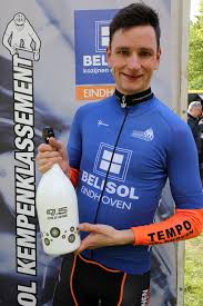Maybe you would like to learn more about one of these? Robbert De Greef Wielerspiegel Pagina 2