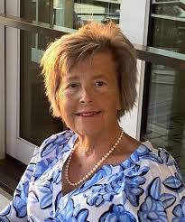 Gail Wall's Instagram, Twitter & Facebook