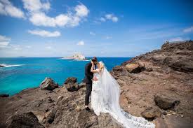 Check spelling or type a new query. Blake David Hawaii Wedding Photography At Kualoa Ranch Honolulu And Scenic Spots Around Oahu Ginger Snaps Destination Wedding Photographer Based In Kentucky