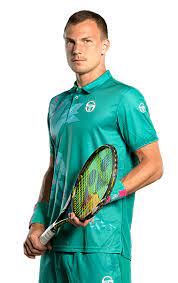 Relive the best moments from the fourth round match between marton fucsovics and roger federer at australian open grigor dimitrov takes on marton fucsovics in round 2 of the us open 2020. Marton Fucsovics Tennis Central