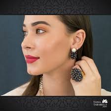 Conjunto de perlas con piedras...