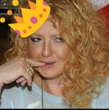 Born july 10, 1953) is a polish television personality, restaurateur and painter. Magda Gessler Krolowa Polski Home Facebook