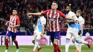 Assisted by antoine griezmann with a through ball. Kevin Gameiro Wechselt Von Atletico Madrid Zum Fc Valencia Eurosport