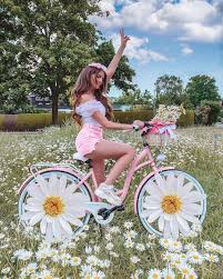 8 089 Otmetok Nravitsya 216 Kommentariev Yvonnedilauro V Instagram Wunsche Euch Einen Schonen Mittwoch Das Foto Ist No In 2020 Instagram Gewitter Flowerpower