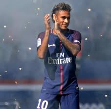 The netherlands midfielder, 30, opted against signing a new contract at anfield. Paris St Germain Emir Von Katar Kauft Neymar Aus Verletztem Stolz Welt