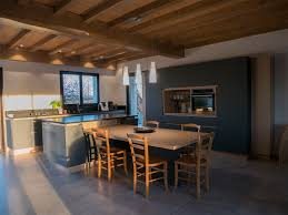 Table ilot central ikea : Cuisine Avec Ilot Central Dans Une Ferme Restauree Proche De Bourg En Bresse