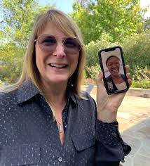 Six Calls from Aicha. This CEO is a master at interacting…