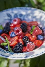 Recette Salade De Fruits Rouges Cuisine Madame Figaro