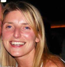 Find a loan shark on craigslist. Reading Woman With Gambling Addiction Conned Man Out Of 6k Over Craigslist Daily Mail Online