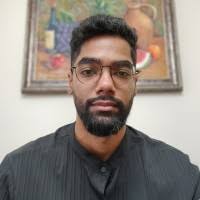 60+ "Luis R." profiles