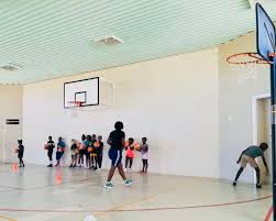 Youth looking for open basketball gyms near me can get free admission to the garrison community center featuring an indoor basketball court and open gyms in kansas city: Windhoek International School On Twitter Wis Saturday Open Basketball For Anyone In Windhoek Free Of Charge Students Learn The Fundamentals Of The Game And Get Fitter On Every Saturday Except School Holidays