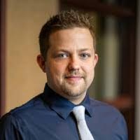 Andrew Renner's Instagram, Twitter & Facebook