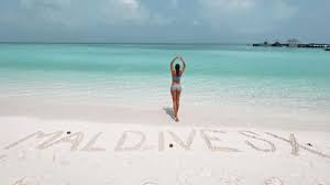The swiss player last won a title in moscow in 2019 and her only final since then was a loss to iga swiatek in adelaide in february. Bencic Swims With Turtles In The Maldives