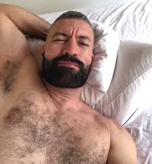 Hugo Rincón (@hugo_r_r_r)