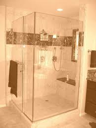 Comment Nettoyer Une Vitre De Douche Astuce Azae Nettoyage Vitre Douche Nettoyage Des Vitres Nettoyer Vitres