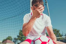 Зидан — почетный гражданин алжира, откуда родом его родители. Legendare Augenblicke Im Fussball Zidane Und Sein Kopfstoss Styleitaly De