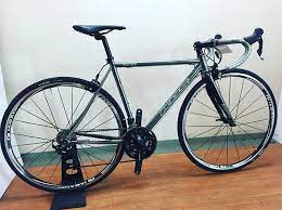 khsの新型club1500 チューブは変わらず高級チューブのタンゲ プレステージを使用し 同価格帯の自転車よりも高品質な作りに 溶接跡もスムースウェルディングで綺麗ですね khsbicycles khsclub1500 roadbikes ロードバイク クロモリロード ク 自転車 ロード