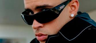 Además, el famoso tampoco ha compartido en los últimos días una foto con su amada. Bad Bunny Y La Ex Novia Que Lo Inspira En Sus Canciones Actualidad Los40 Mexico