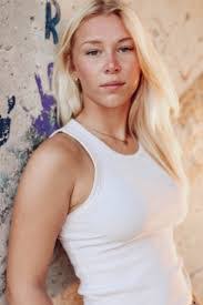 Jodi Randall's Instagram, Twitter & Facebook