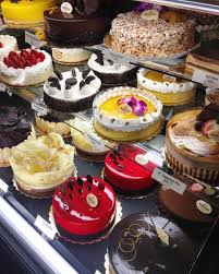 Voted yelp's #1 restaurant in the country for 2016, porto's bakery & cafe serves up delectable pastries, savory sandwiches, specialty beverages and their. Porto S Bakery On Twitter Take A Sweet Midweek Escape With Portos Immalittlebunny Portosbakery Dessert Cake Cakes Glendale Burbank Downey Buenapark Https T Co T3is6gpiki