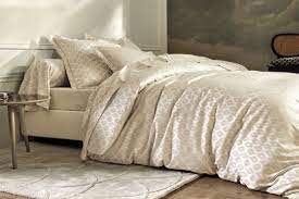 Demandez un devis, tarif ou catalogue en ligne mom, votre plateforme digitale b2b dédiée aux professionnels de la déco, du design et de l'art de vivre. Linge De Lit Feline Chanvre De Sanderson