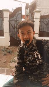  Pin Oleh Luluk Liza Di Cowok Ganteng Fotografi Orang Gambar Pasangan Lucu Orang