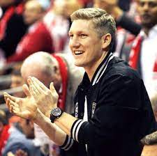 Bastian schweinsteiger ist bei dieser. Bastian Schweinsteiger Seine Lieblingsuhr 11 Besten Looks