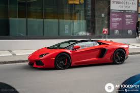 We've gathered more than 5 million images uploaded by our users and sorted them by the most popular ones. Lamborghini Aventador Lp700 4 Roadster 29 Juni 2020 Autogespot