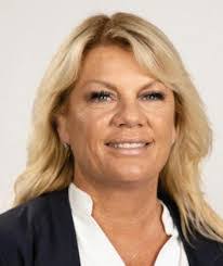 Laura Lasko's Instagram, Twitter & Facebook