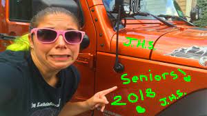 The removal of car window paint markers is so simple that you could change your artwork for each game. Don T Put Window Paint On Your Cars Actual Paint How To Remove Window Paint Youtube
