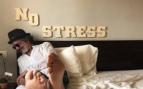 Rogério samora, nome artístico de josé rogério filipe samora, 1 (lisboa, 28 de outubro de 1958) é um ator português.ele é reconhecido pelos seus trabalhos no teatro e na televisão, mas já colaborou com realizadores como manoel de oliveira, joão botelho, antónio pedro vasconcelos, maria de medeiros, josé fonseca e costa, raoul ruiz, entre muitos outros, ou seja, realizadores com. Rogerio Samora Aos 59 Anos Ator Mostra Se Quase Tal E Qual Como Veio Ao Mundo Nova Gente