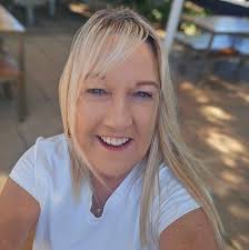 Lee-Anne Russo (@leeanne.russo) • Facebook