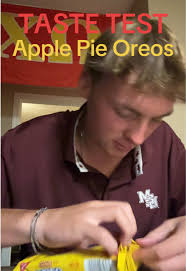 Taste Test of Apple Pie Oreos with Travis Scott