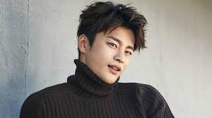 Some of the films he's starred in include no breathing and i love that crazy little thing. 7 Of Seo In Guk S Best K Drama Roles Sbs Popasia
