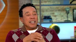 Последние твиты от smokey robinson (@smokeyrobinson). Smokey Robinson On New Album And Decades Of Motown Hits Cbs News