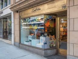However, in order to experiencing the enjoyment of cbd vaping requires knowledge. I Visited Nyc S New Luxury Head Shop That Sells Upscale Weed Products