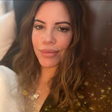 Which one should I read next, opinions? THAT'S HAT'SNOTMYNAME NOT MY NAME  PRETTY GIRLS KARIN SLAUGHTER THEN SHE WAS WASGONE GONI LISAJEW ALICE FEENEY GILLIAN  ROCK PAPER SCISSOR SSwb FLYNN Jar of